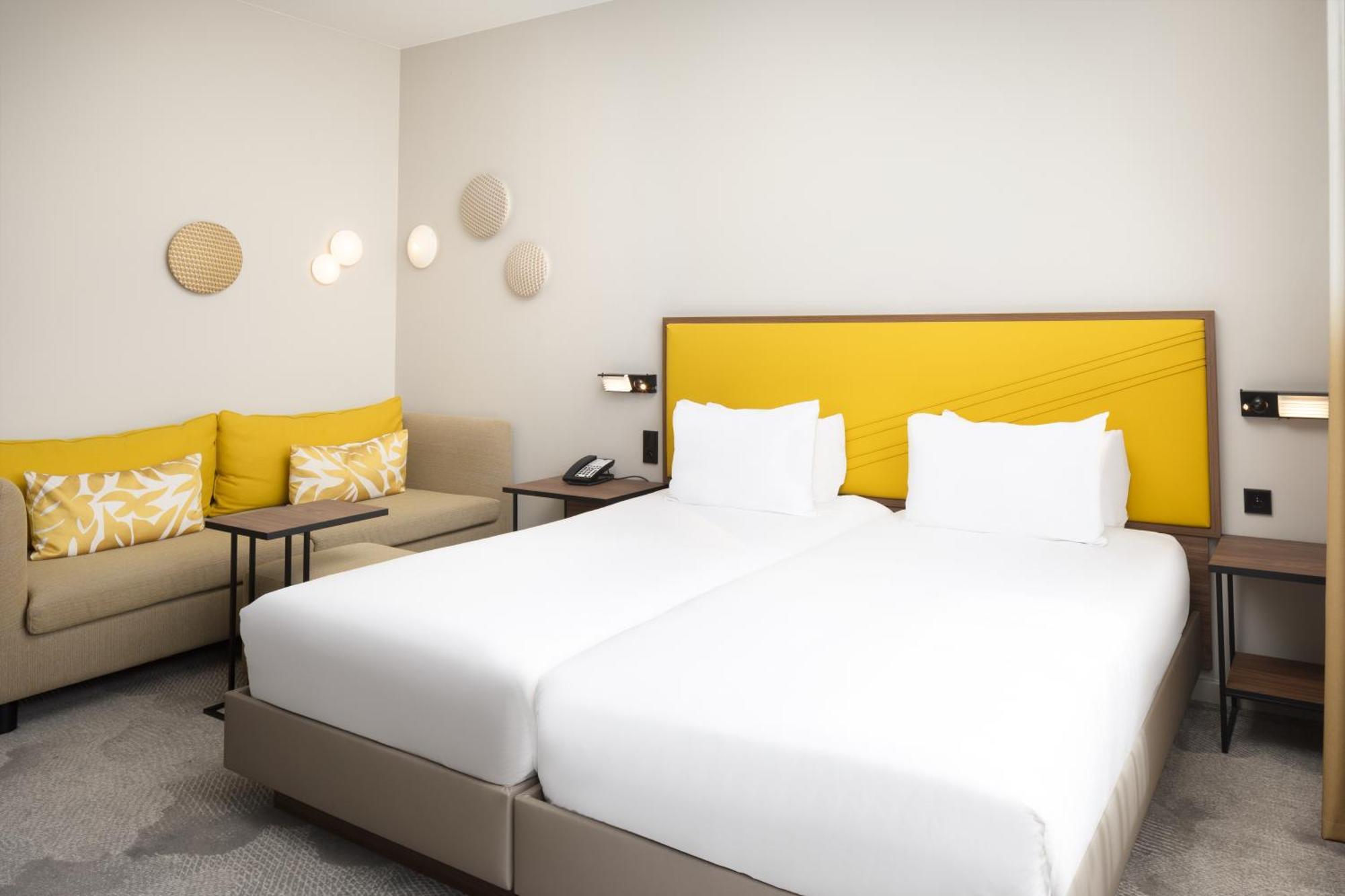 Twin Room - High Floor